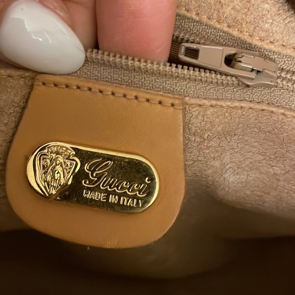 Gucci Vintage Crossbody Small Bag - Picture 7 of 10